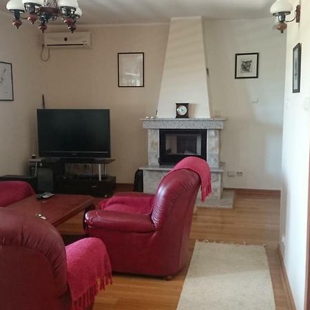 Bg Villa Apartment Xl 수토모레 외부 사진
