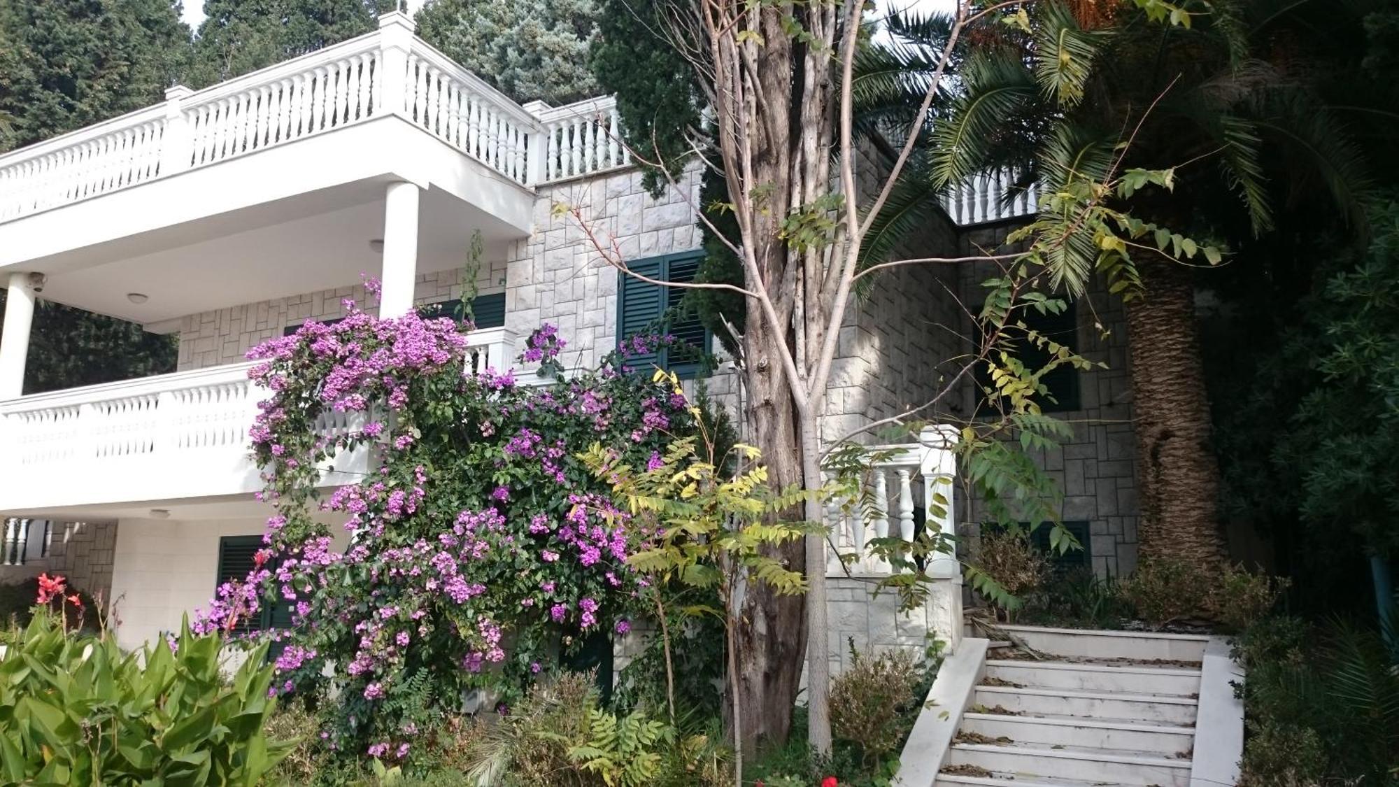 Bg Villa Apartment Xl 수토모레 외부 사진